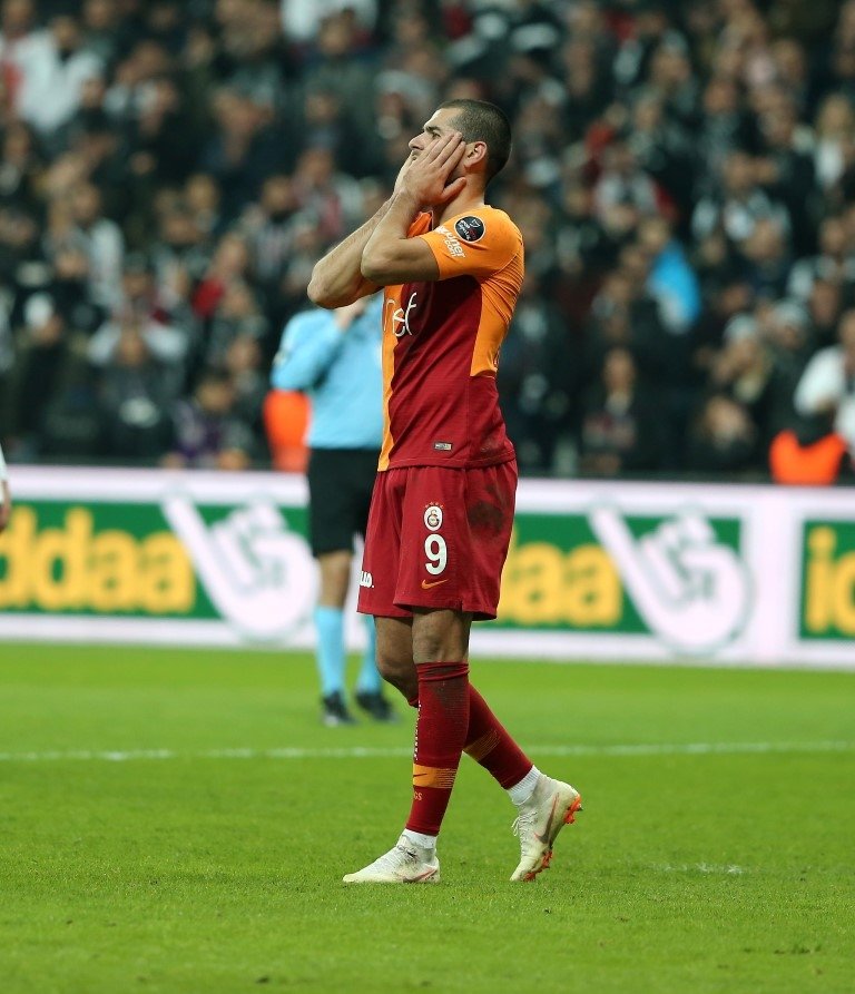 Eren Derdiyok’a şok tepki