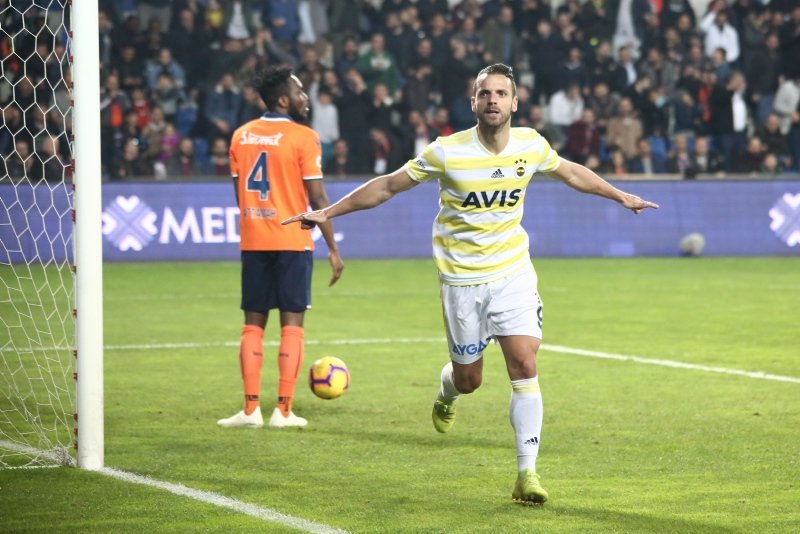 Fenerbahçe’de tarihi rakam! Dokuz...