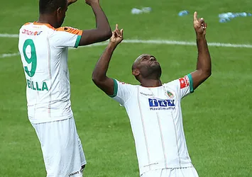 Alanyaspor Love'la kazandı