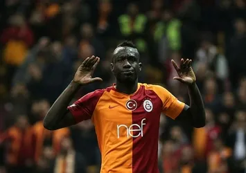 Drogba'dan aferin aldı