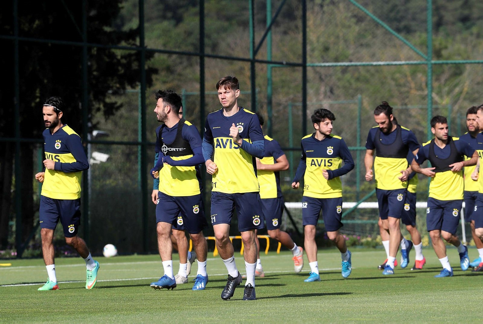 Fenerbahçe’den transfer harekatı! Muriqi’nin yerine dünya yıldızı