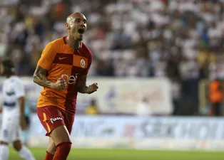 Maicon galibiyeti getiren golü anlattı