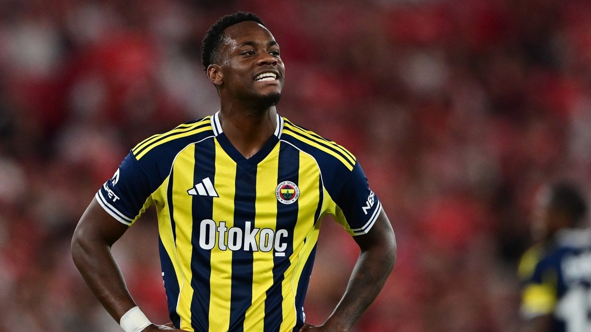 Galatasaray-Fenerbahçe derbisi sonrası Jhon Duran'ın yorumu tepki topladı!