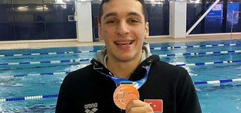 Milli yüzücü Ümitcan Güreş, Avrupa 3'üncüsü