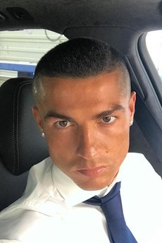 Cristiano Ronaldo'nun yeni imajı alay konusu oldu!