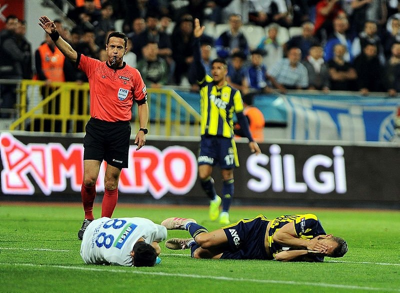 Fenerbahçe’de küfür şoku! Maç sonunda...