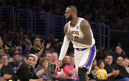 NBA’de Los Angeles Lakers 150 sayı attığı maçta Indiana Pacers’ı mağlup etti!