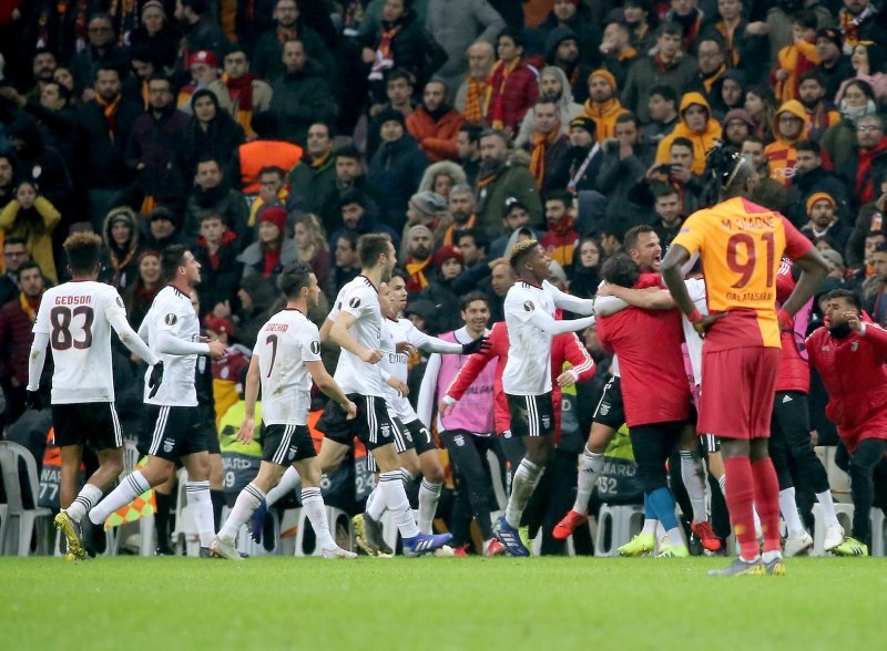 Galatasaray tarihe geçti! Avrupa kupalarında ilk kez...