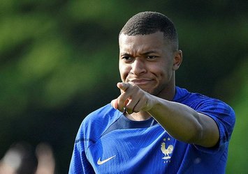 Mbappe'den iddialara yanıt! "Transfer..."