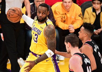 Lakers Kobe'nin ölümü sonrası ilk maçında