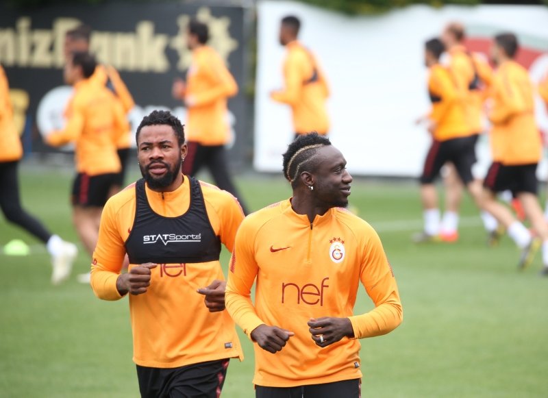 İtalyanlar duyurdu! ’Okaka, Galatasaray’a imza atacak’