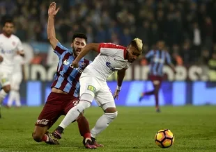Trabzonspor Avni Aker'deki son maçta Antalyaspor'a kaybetti