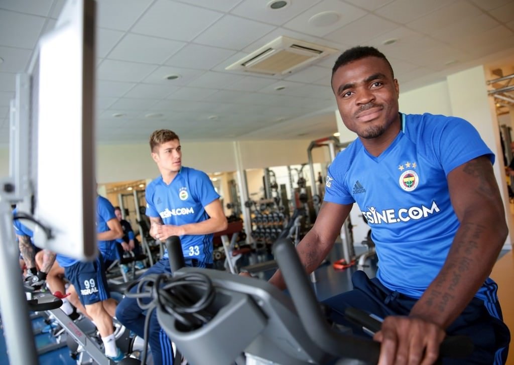 Emenike: Ben sahada özür dilerim