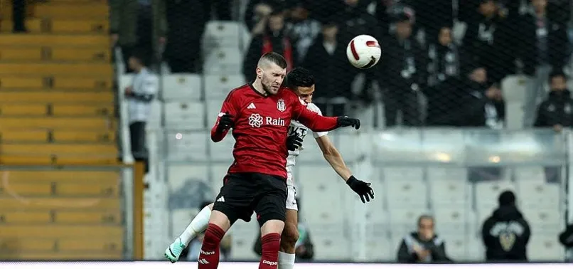 Beşiktaş o futbolcusuyla yol ayrımında! Beklentilerin altında kalmıştı