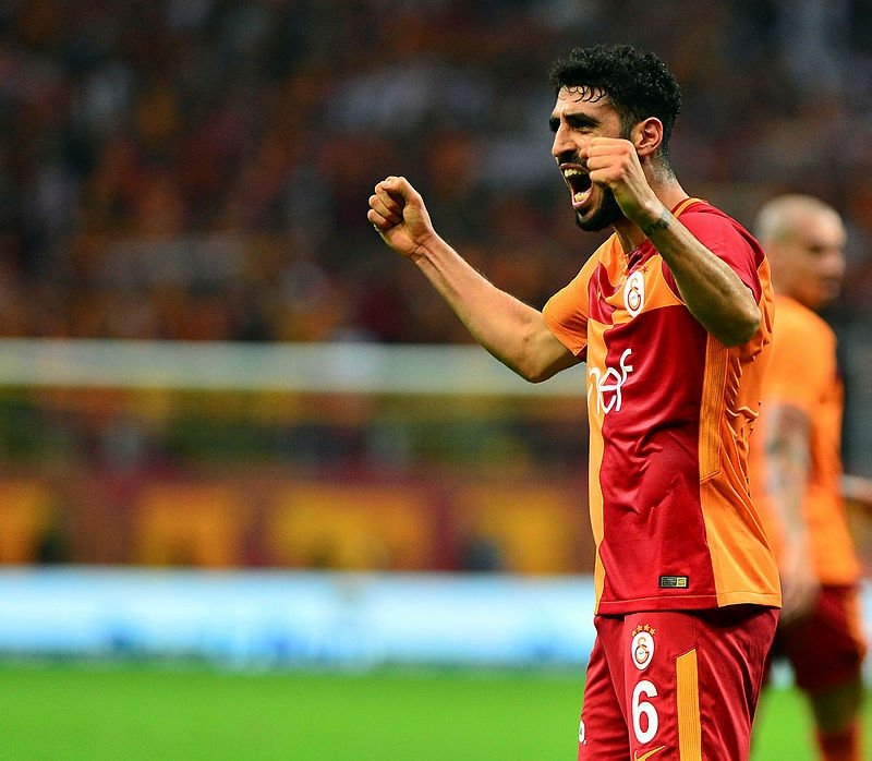Tolga Ciğerci yıldızları solladı