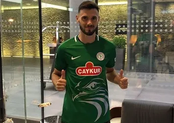 Rizespor’dan 4. imza