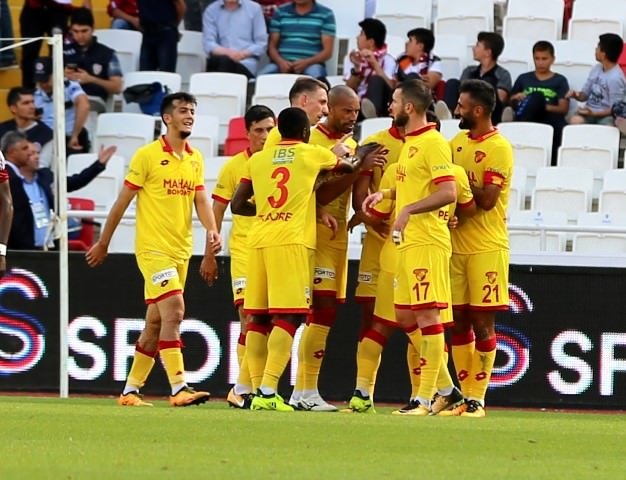 Demir Grup Sivasspor - Göztepe maçından kareler