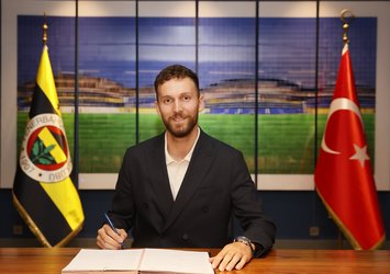 F.Bahçe transferi resmen duyurdu!