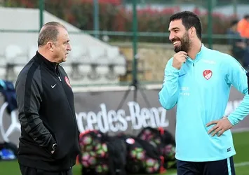 Arda Turan: Beni rahat bırakın!