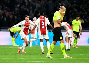 Ajax'tan Dortmund'a ağır darbe!