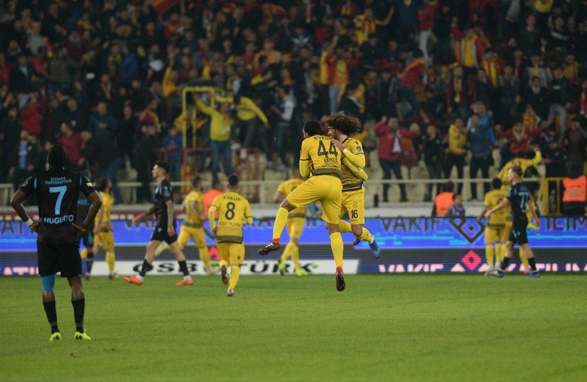 5-0’lık yenilgi hüngür hüngür ağlattı