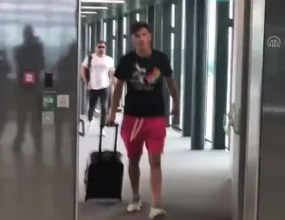 Eljif Elmas İstanbul'a geldi