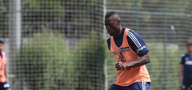 Fenerbahçe'de Thiam zehirlendi