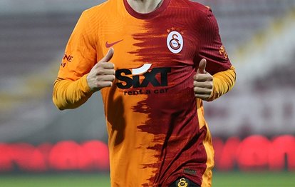 Son dakika spor haberi: Galatasaray taraftarlarından DeAndre Yedlin, Ryan Babel ve Ömer Bayram’a tepki!