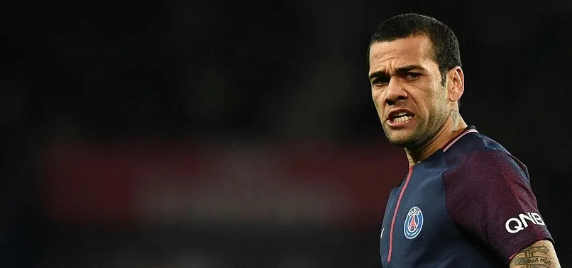 PSG'li Alves'e 3 maç ceza