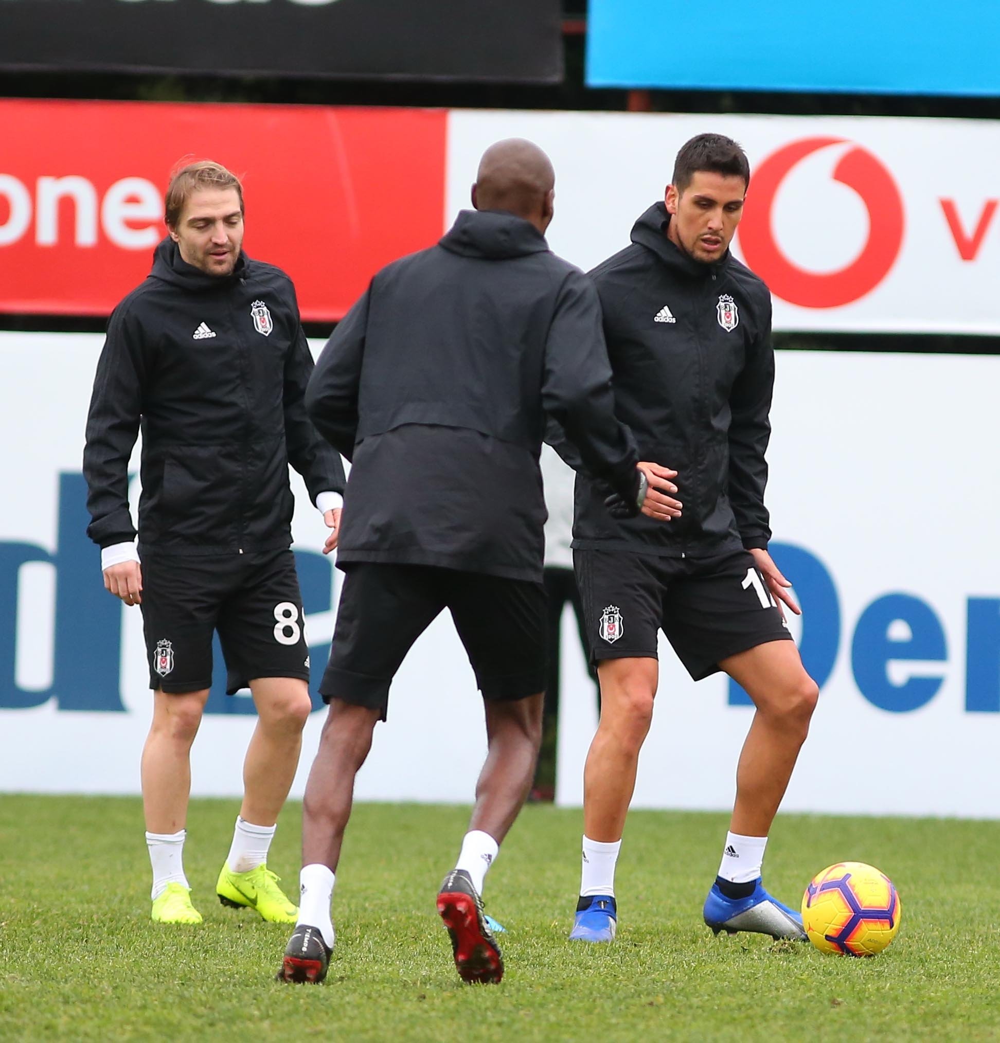 Beşiktaş’ta Akhisarspor hazırlıkları