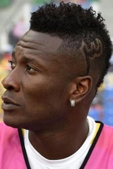 Asamoah Gyan’a saç cezası