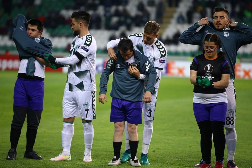 Konyaspor - Gent maçından kareler