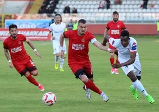 Samsun, sahasında Ümraniye'yle berabere kaldı