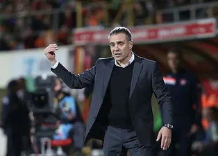 Taraftardan Ersun Yanal'a şok tepki!