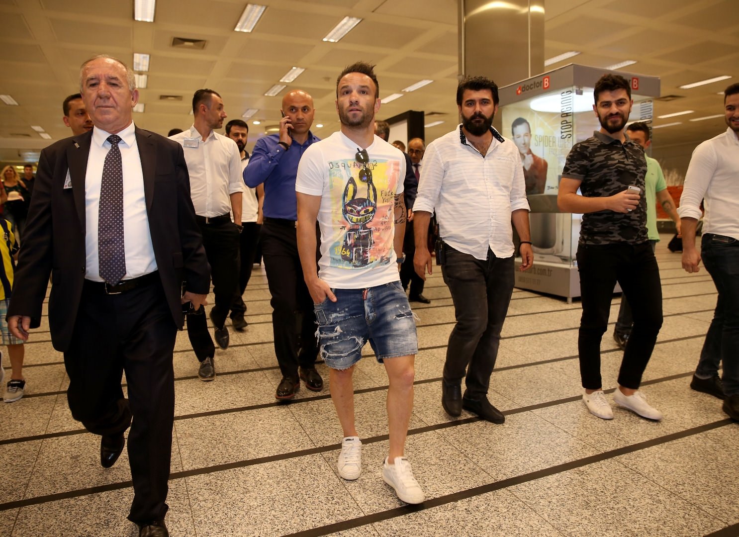 Valbuena hakkında bilinmeyenler
