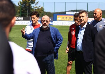 Beşiktaşlı yöneticiler takımla buluştu!