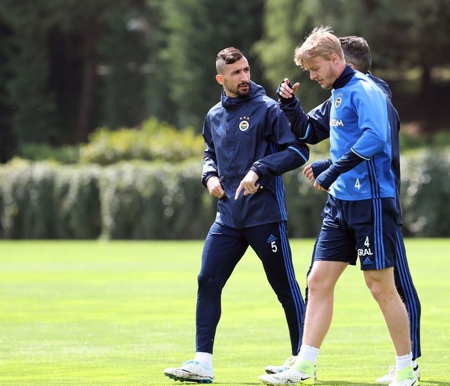 Fenerbahçe’de 26 Temmuz transfer gündemi