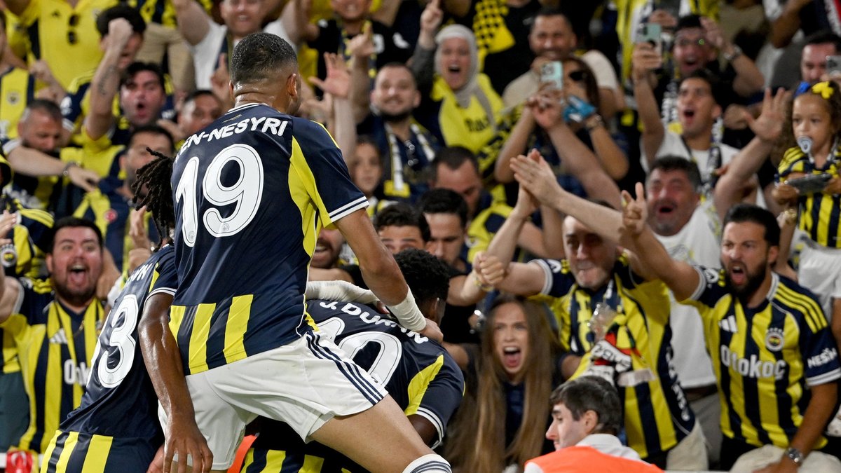 Fenerbahçe-Benfica eşleşmesinin favorisi... İşte yapay zekanın tahmini Fenerbahçe-Benfica eşleşmesinin favorisi... İşte yapay zekanın tahmini
