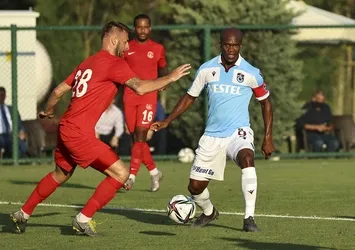Nwakaeme döktürüyor