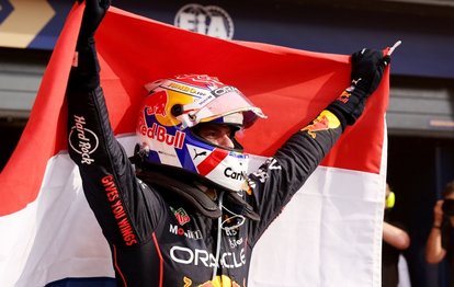 Formula 1 Hollanda Grand Prix’sini kazanan Red Bull pilotu Max Verstappen oldu!