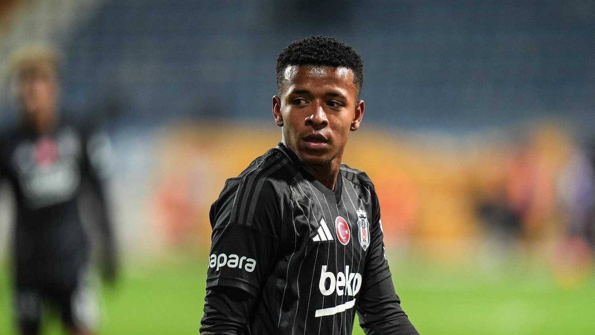 Cruzeiro açıkladı: Keny Arroyo neden transfer edildi? Cruzeiro açıkladı: Keny Arroyo neden transfer edildi?