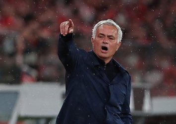 Jose Mourinho, Benfica'ya veda etti