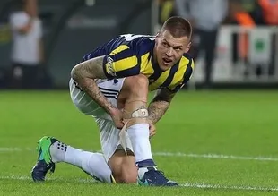 Fenerbahçe'de Martin Skrtel cezalı duruma düştü