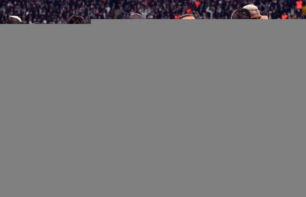 Beşiktaş-Fenerbahçe karşılaşmasından kareler