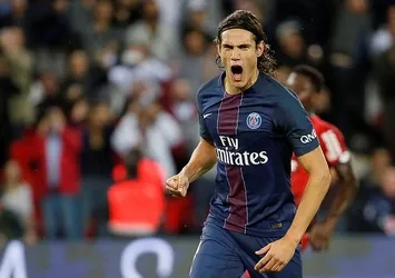 Cavani bombası!