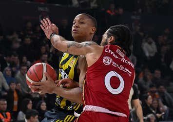 Olaylı derbi F.Bahçe Beko'nun!