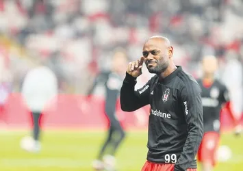 Vagner Love: Paramı verin, gideyim