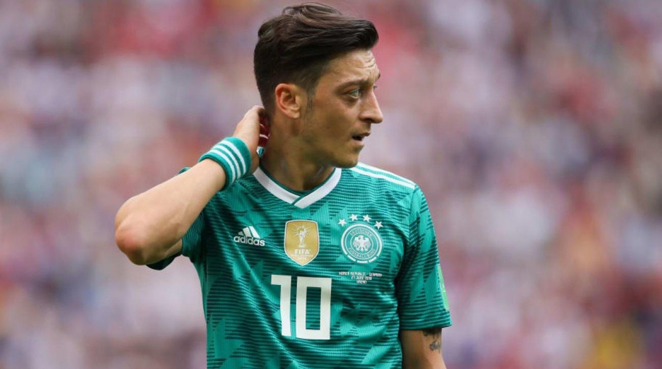 Fenerbahçe’den Mesut Özil bombası