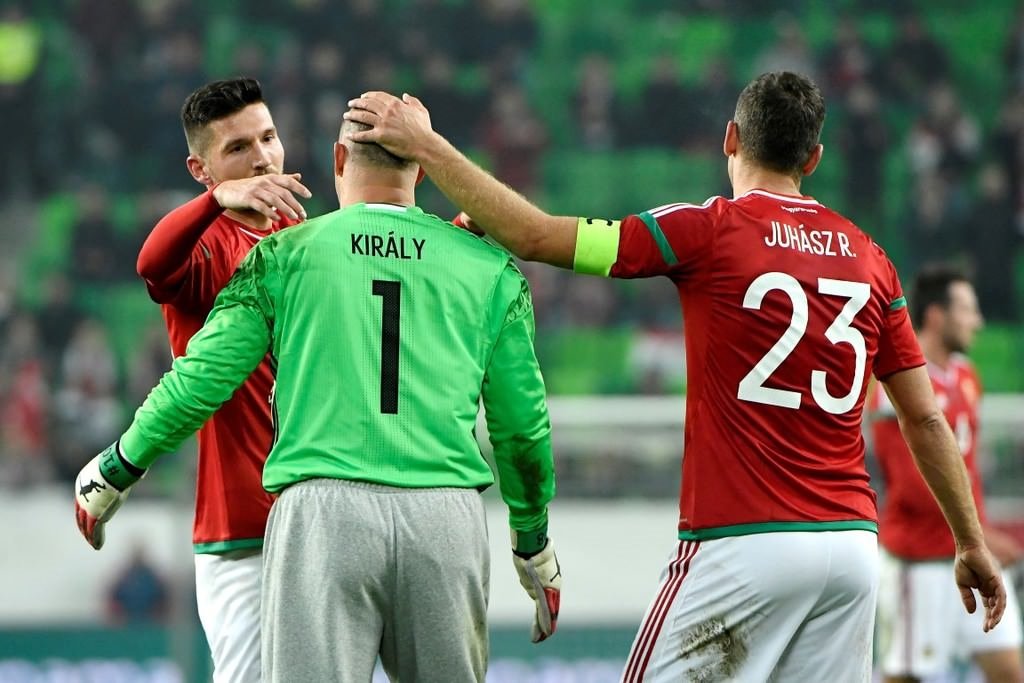Gabor Kiraly niçin eşofman giyiyor?