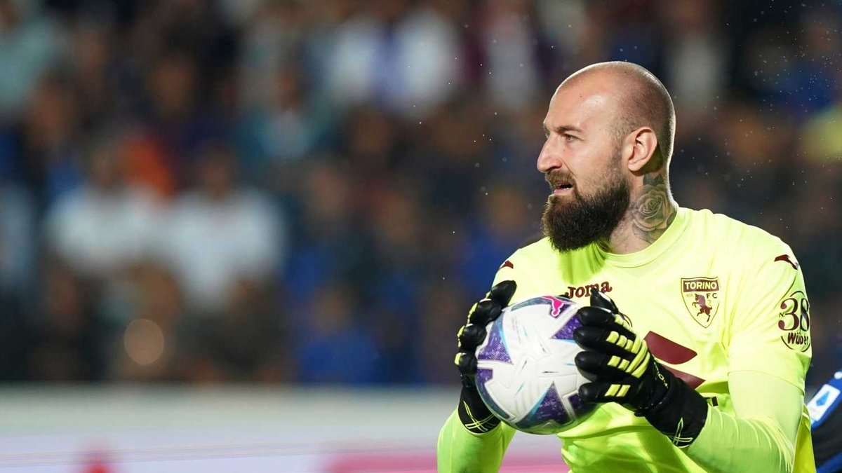 Galatasaray'dan ters köşe kaleci hamlesi! İtalyan basını duyurdu Galatasaray'dan ters köşe kaleci hamlesi! İtalyan basını duyurdu